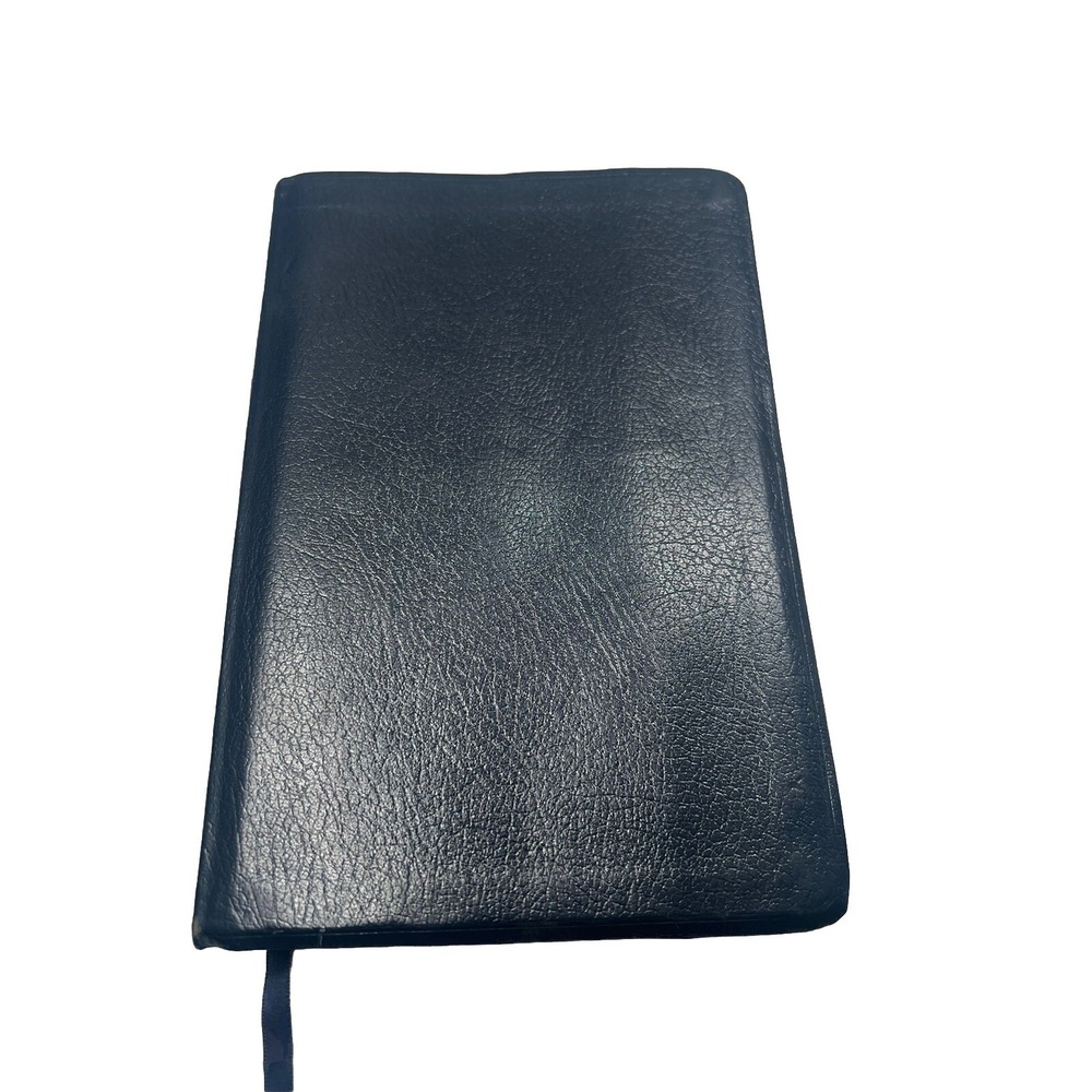NIV Thinline Bible Portable Extra-Thin Edition Bonded Leather Navy Blue